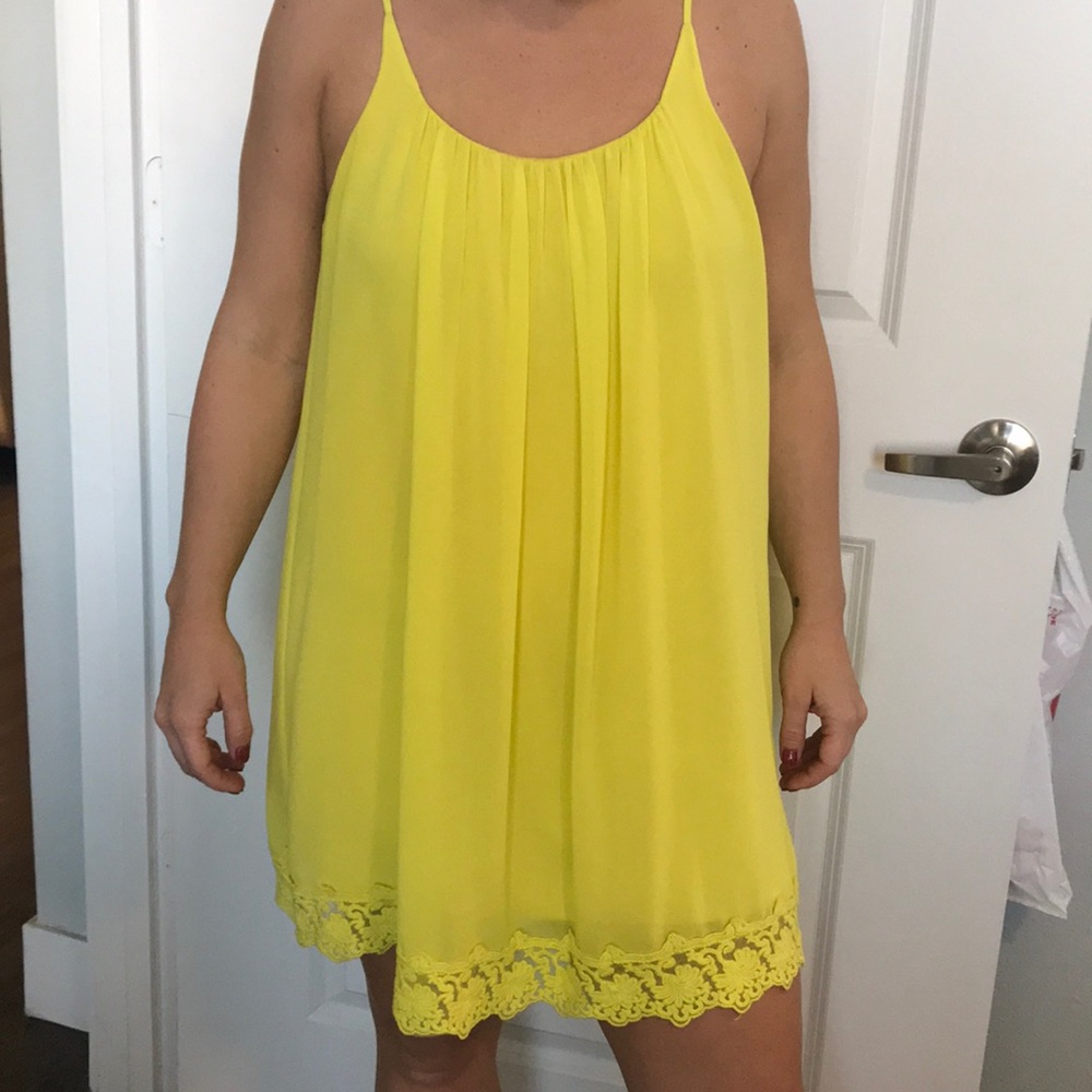 Yellow dress!